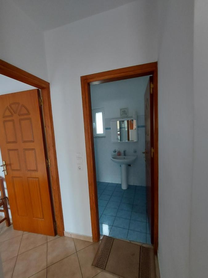 Matina Apartments Tyros Exterior foto
