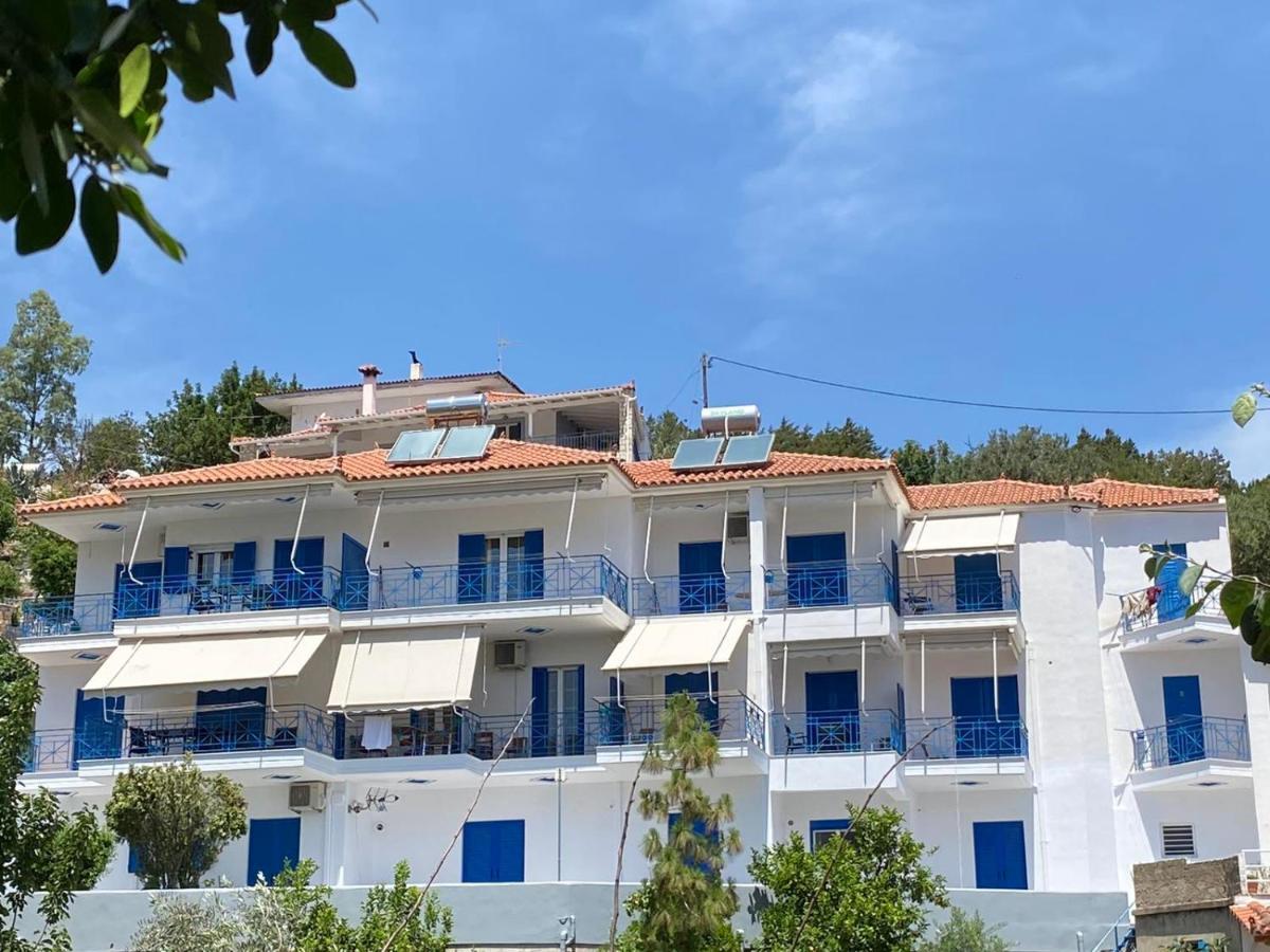 Matina Apartments Tyros Exterior foto