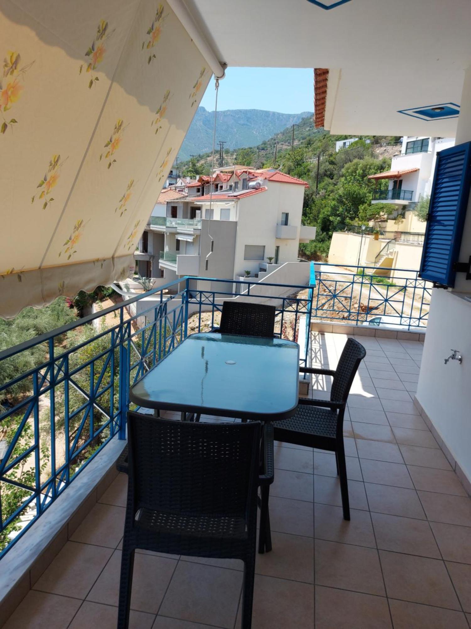 Matina Apartments Tyros Cameră foto