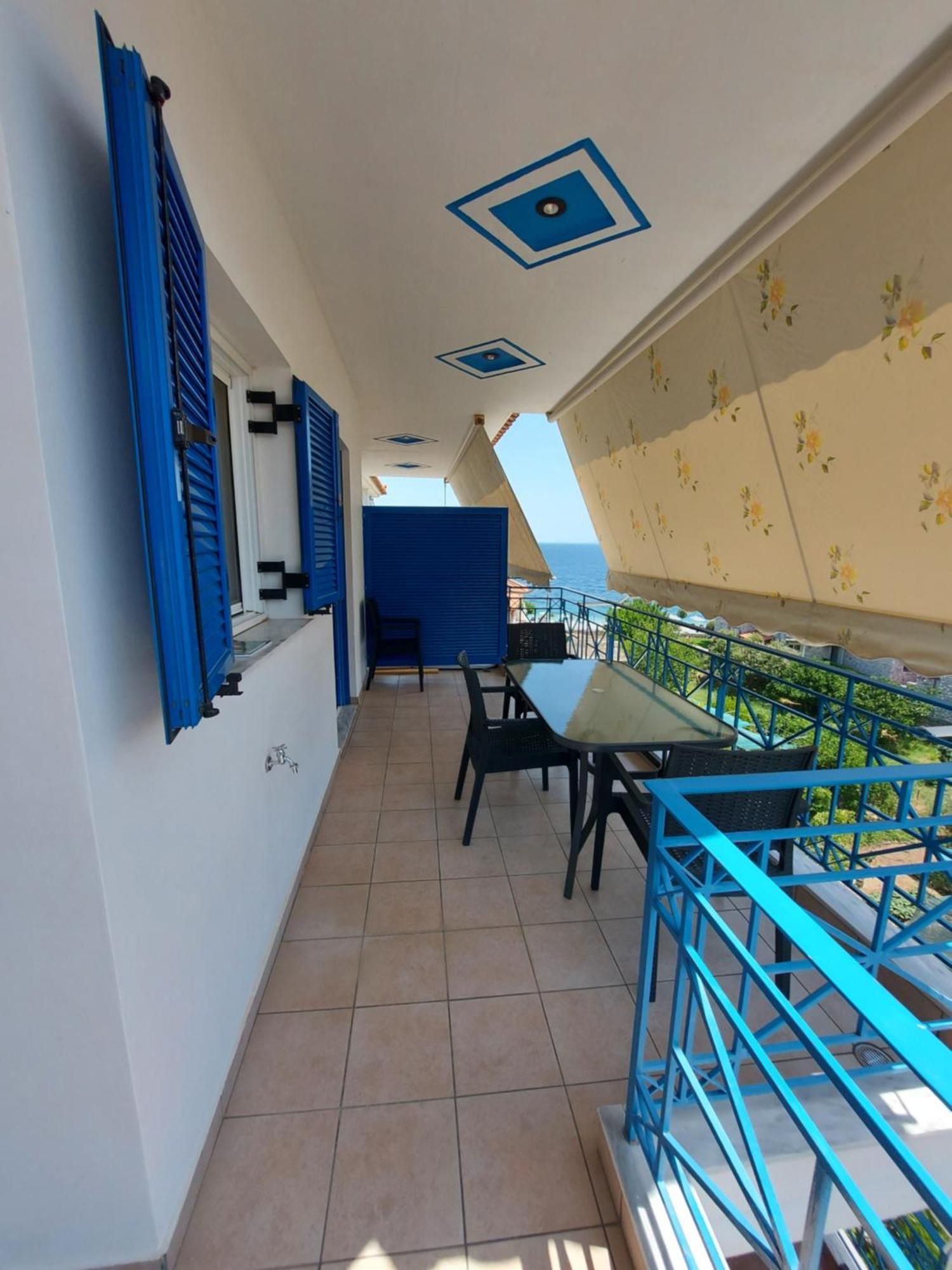 Matina Apartments Tyros Cameră foto